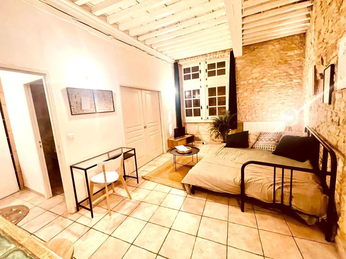 Le Moka Charmant Appartement Au Coeur De Ville Nîmes Exteriér fotografie