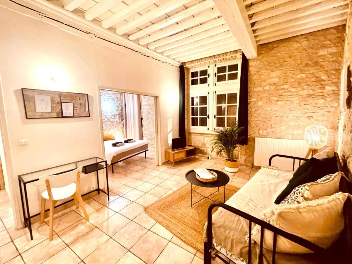 Le Moka Charmant Appartement Au Coeur De Ville Nîmes Exteriér fotografie