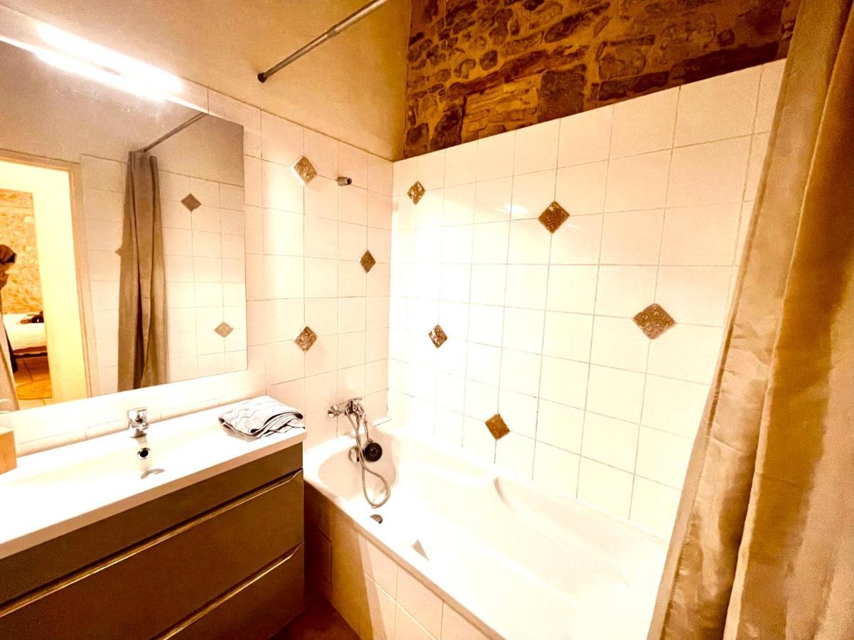 Le Moka Charmant Appartement Au Coeur De Ville Nîmes Exteriér fotografie