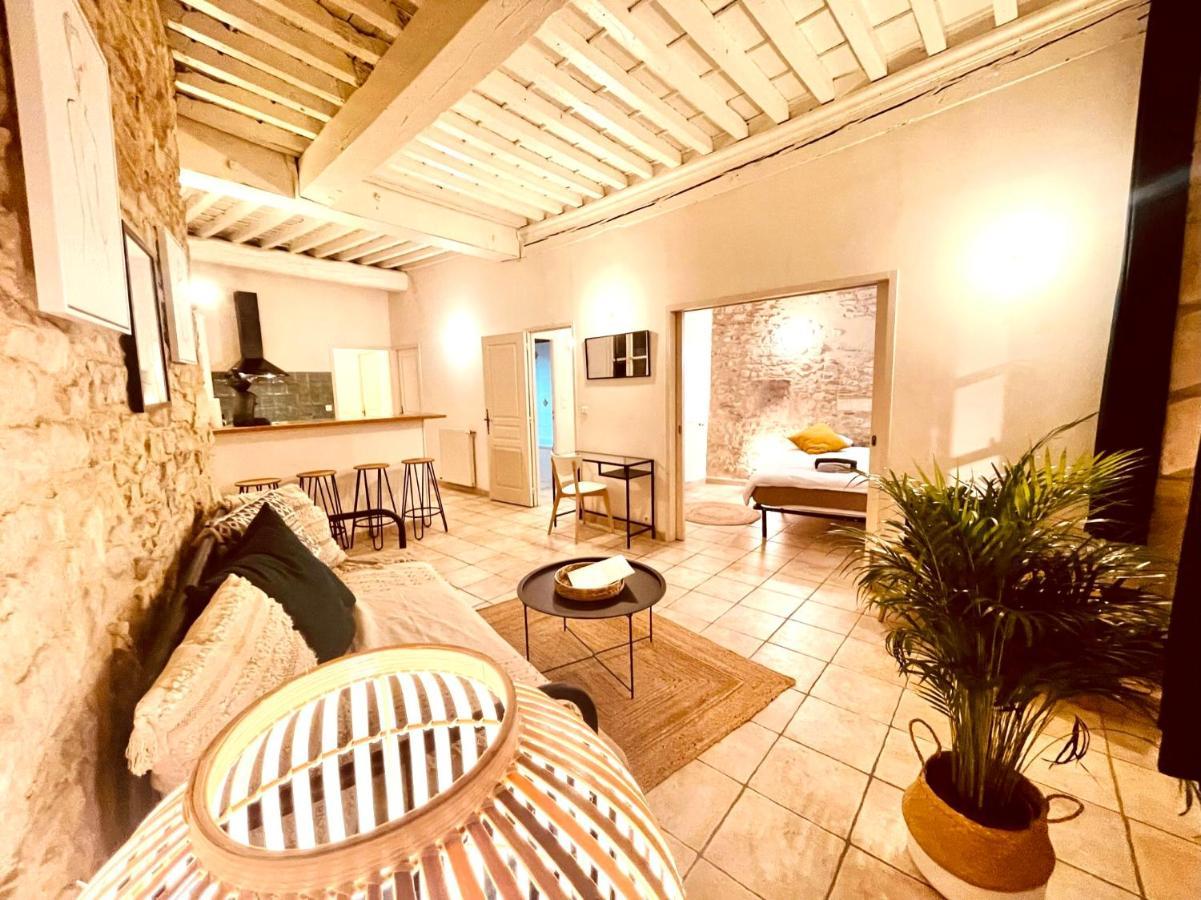 Le Moka Charmant Appartement Au Coeur De Ville Nîmes Exteriér fotografie